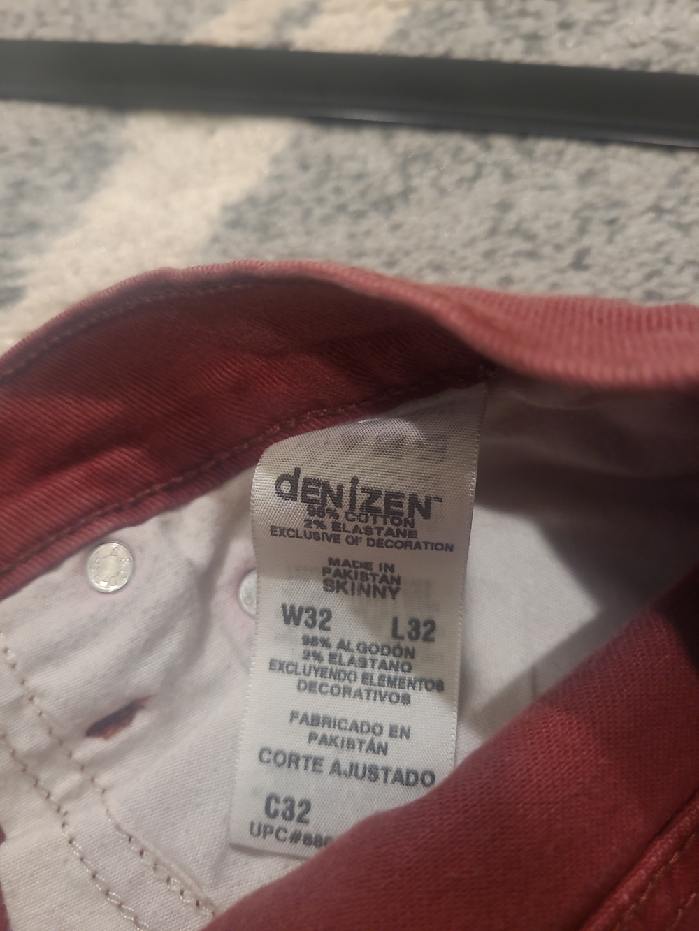 DENIZEN from Levi's High Rise Super Skinny Red Jeans Mens 32x32 - Picture 7 of 9